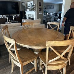 Amish Pedestal Dining Table And 6 Chairs 