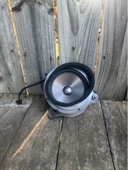 2004-2008 Chrysler Crossfire Coupe Front Left Driver Side and right passenger side Door Speaker OEM