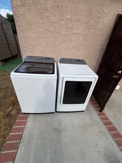 Samsung washer and gas dryer