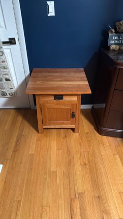 Night stands or End table Two Pieces