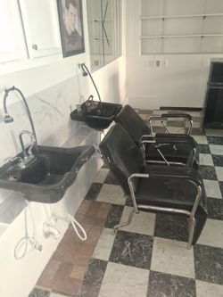 Salon Shampoo Bowls and Chairs Set , sales counter furniture,4 mirrors with shelfs