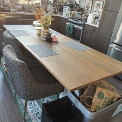 Large dining room table AMAZING DEAL