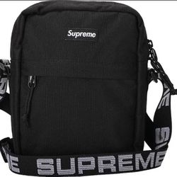 Supreme SS18 Shoulder Bag Black New