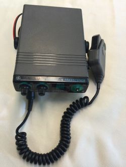 GE mobile CB transceiver