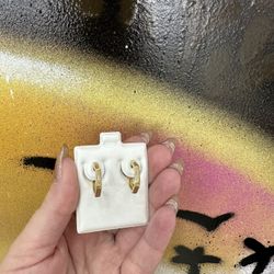 10k HOOPS EXAG STONE EARRINGS 