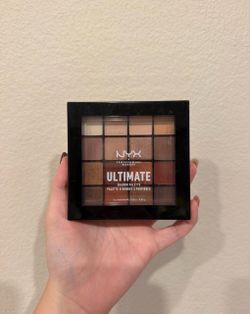 NYX ultimate shadow palette - warm neutrals
