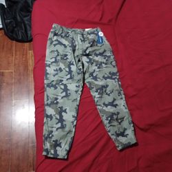 Husky Color Army Size 14