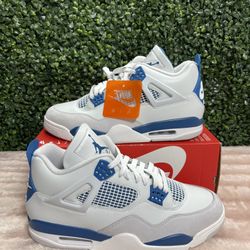 Men's Sz 11.5 - Nike Jordan 4 Retro Military Blue 2024