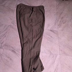 Nike Cargo Size M Like New Wore 3 Times