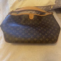 Louis Vuitton MM Delightful Authentic