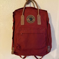 Fjallraven Kanken Book bag