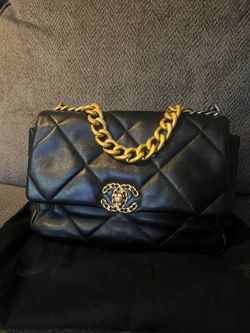 Chanel 19 Large Handbag