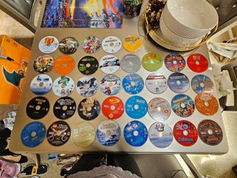 Nintendo Wii Disk Only Lot 37 Total