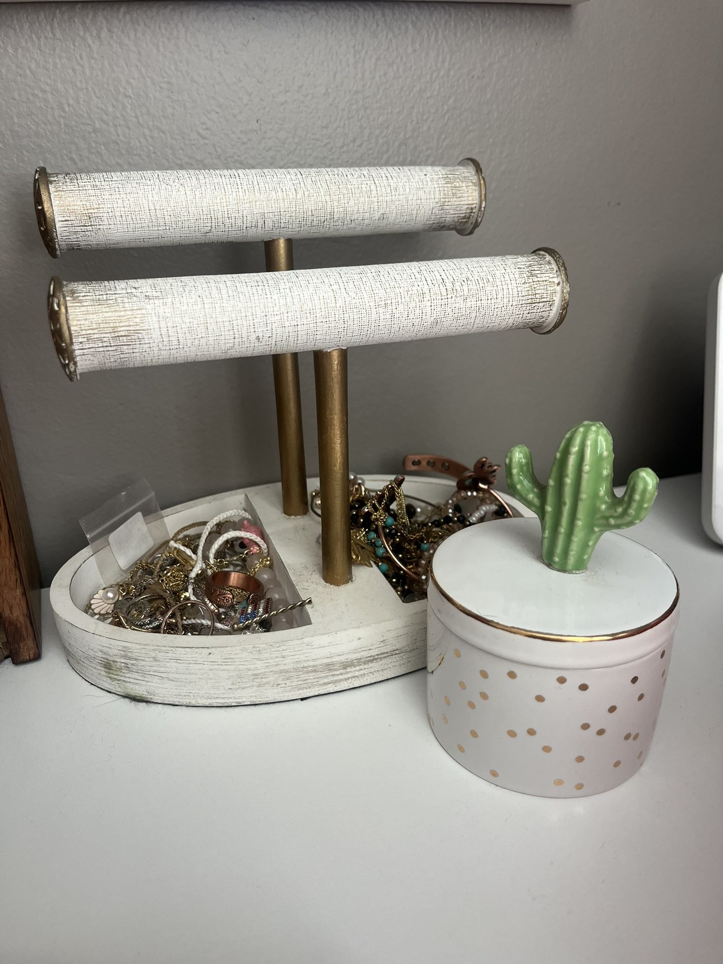 Jewelry Stand And Holder