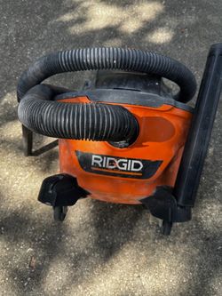 RIDGID Wet/Dry Shop Vacuum