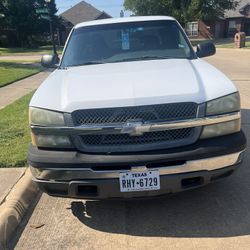 Chevy Silverado Extrnded Pickup 2005