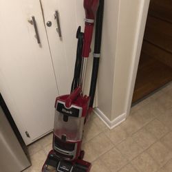 Shark lift away, zero cleaning head