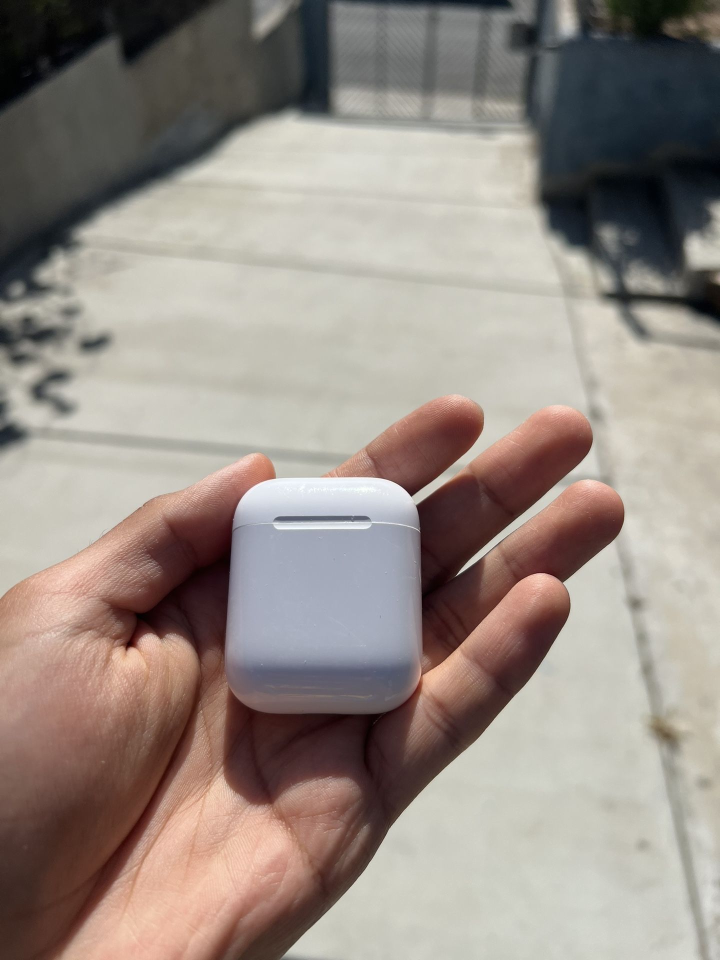 Apple AirPods (2nd Generation)