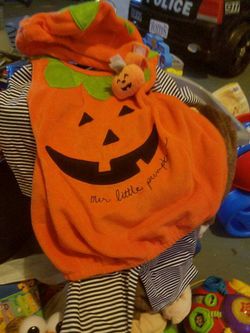 pumpkin costume