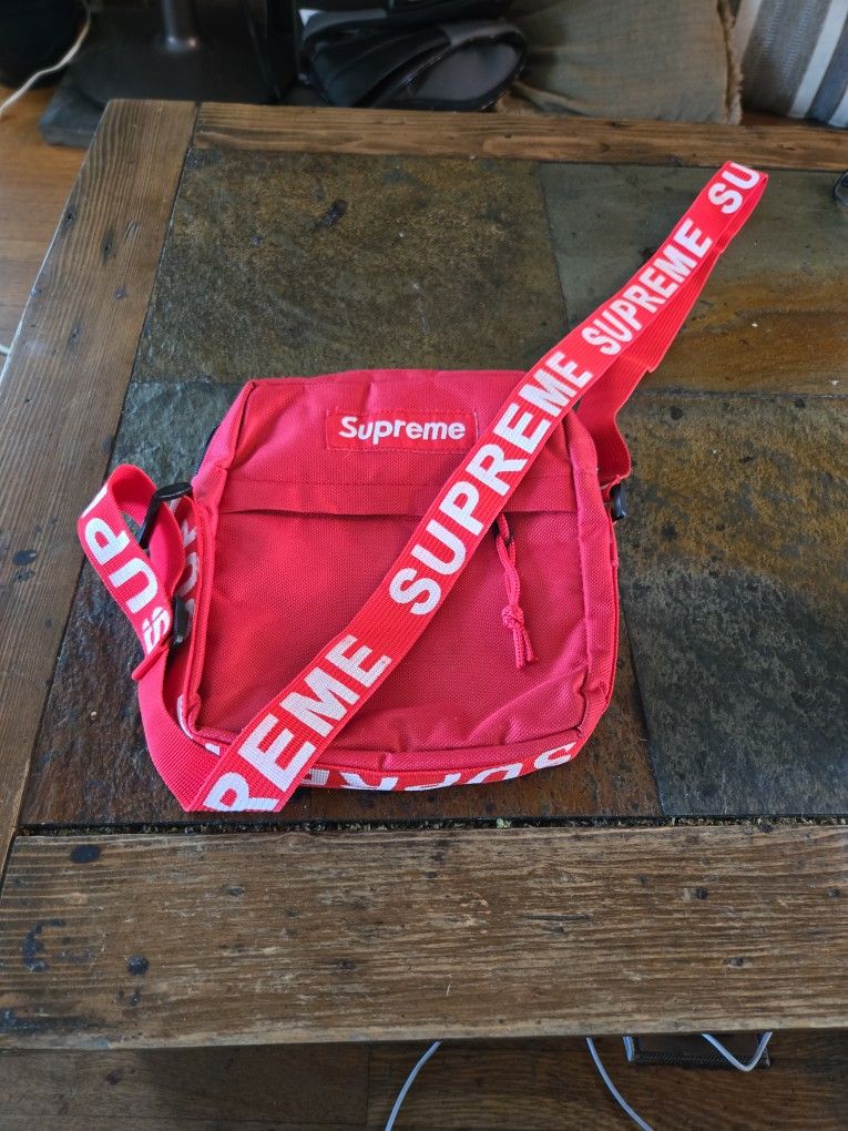 Supreme Shoulder Bag
