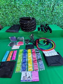 Exercise Work Out Equipment Set  Sold as a set, can also purchase individual pieces.   Battle Exercise Rope  4 different sets of resistance bands Grip