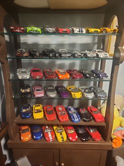 1/18 scale collectible cars