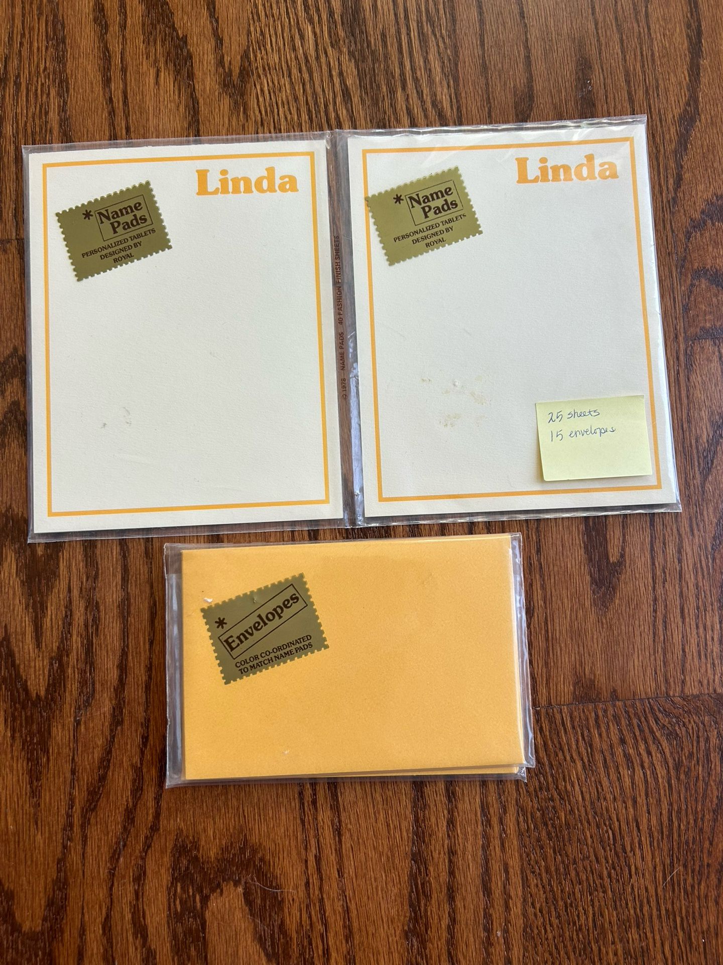 Personalized Stationary Name Pads (Linda) with matching envelopes