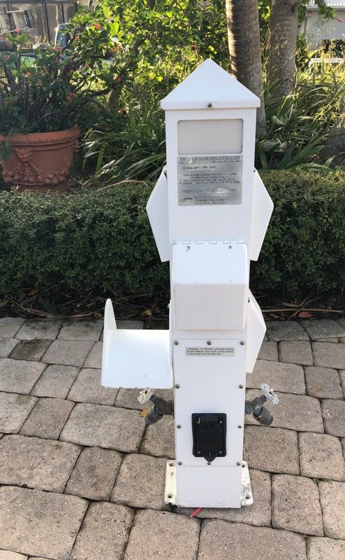 Marina & Dock Boatyard Shore Power Center Pedestal