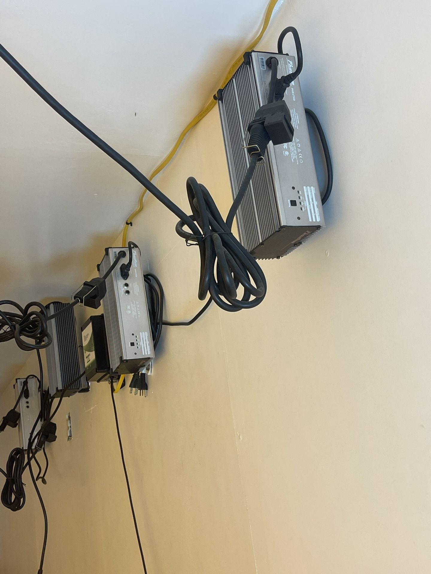Phantom 1000 W Dimmable Ballast