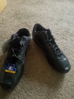 Football cleats sz12
