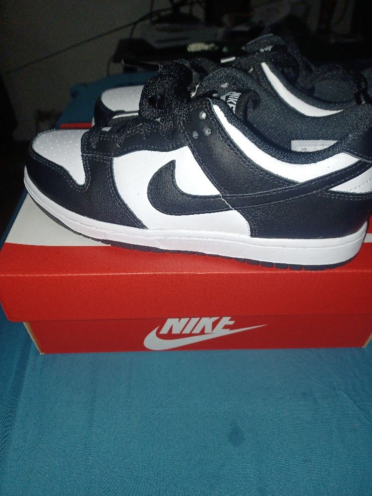 Nike Dunks