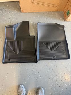 Floor liners