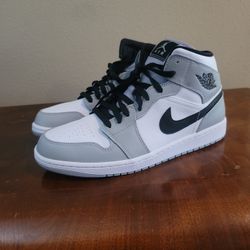 Nike Air Jordan 1 Mid Size 10.5