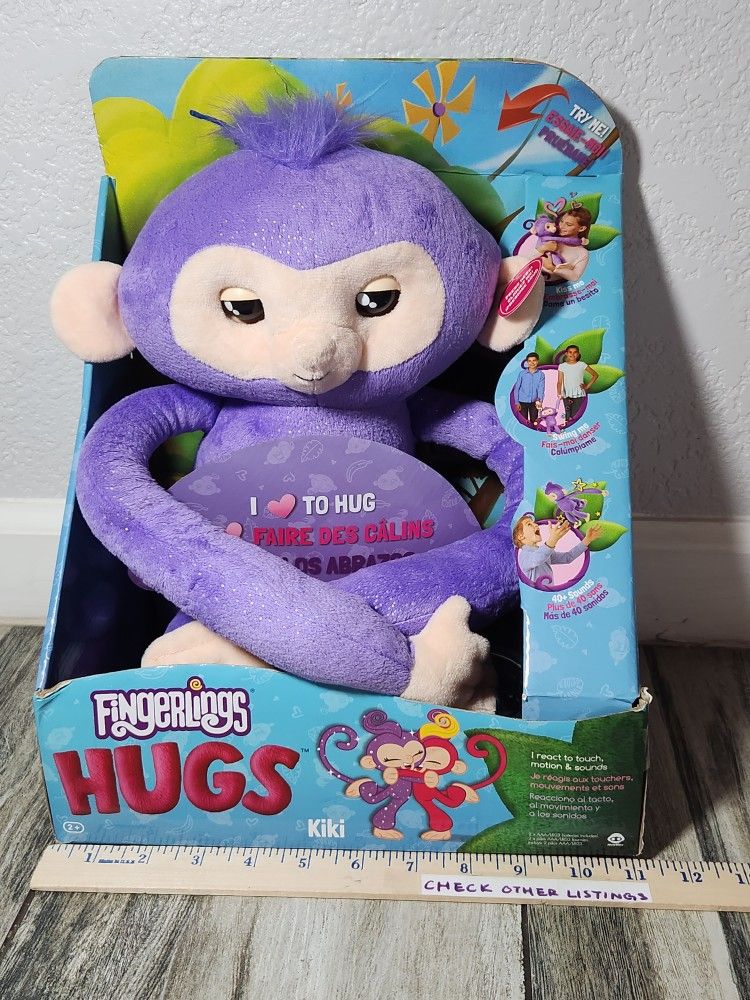 Fingerlings HUGS - Kiki - Advanced Interactive Plush Baby Monkey Pet - by WowWee (Amazon Exclusive)
Dimensions: 18.25 x 5.3 x 29.5 inches
Brand new