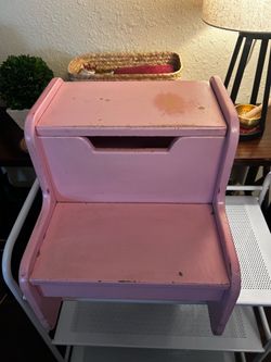 Kid craft step stool