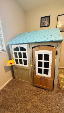 playhouse