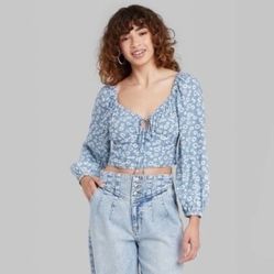 Wild Fable Blue and White Daisy Floral Cropped Blouse