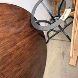 Dining Table . Large Dining Table W/ Stand & Hardware