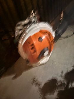 Stihl BR 700 backpack blower