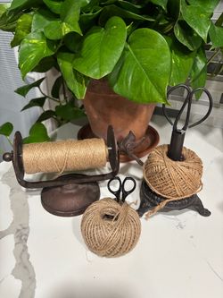 Metal Twine Holders