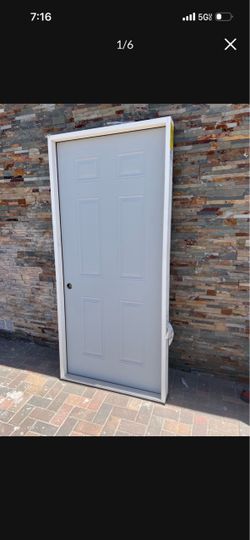 Exterior door 36”x80”right-handle