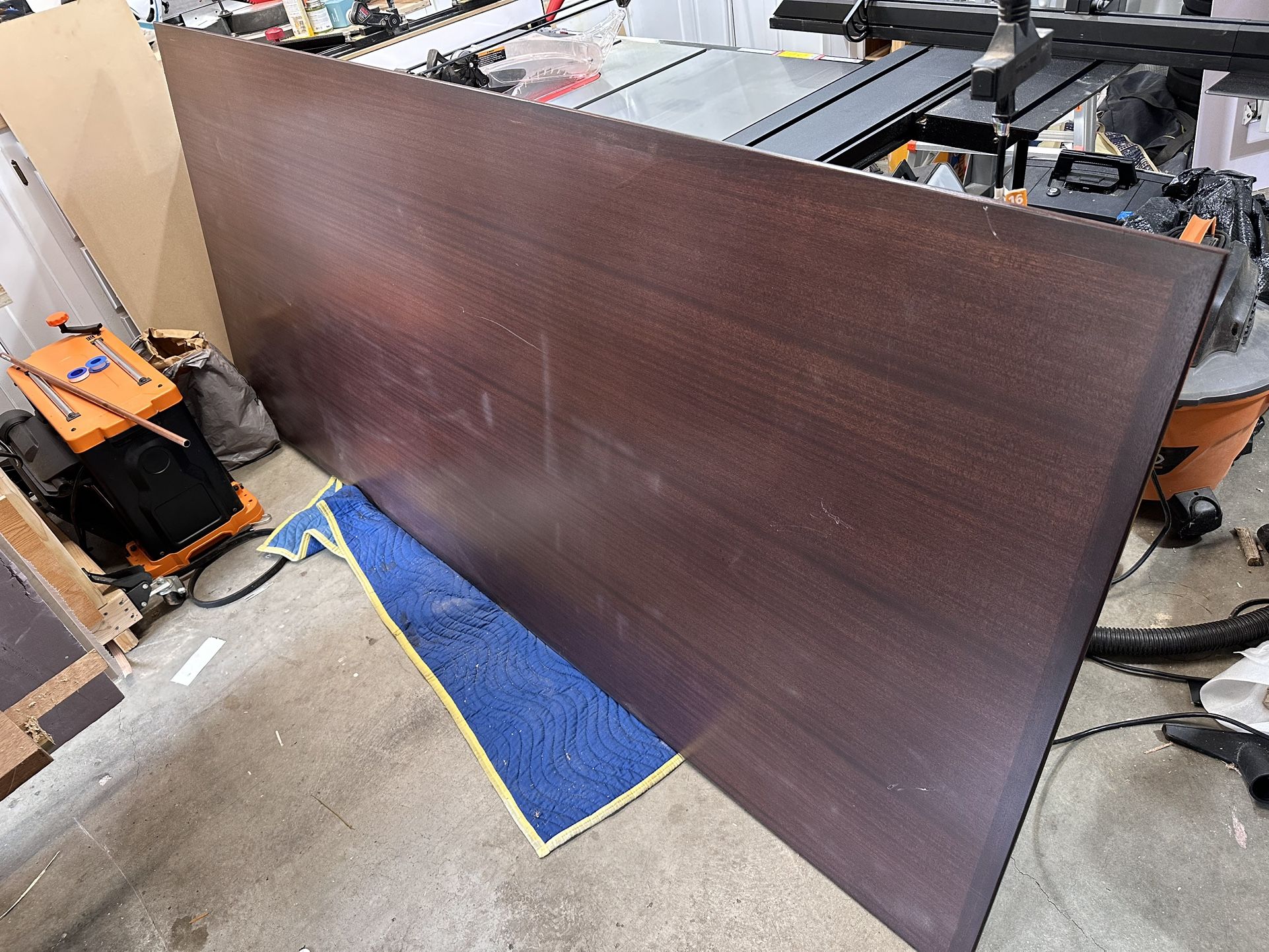Sapele Table Surface