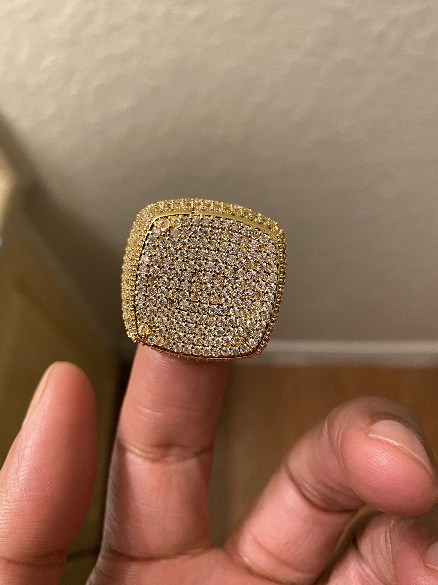 Gold Ring Size 9