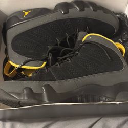 Air Jordan 9 Retro Dark Charcoal