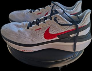 Nike Air zoom structure 25