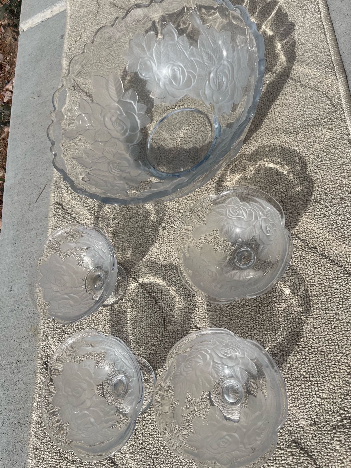 Big glass bowl and small dessert bowls