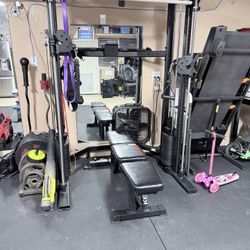 Smith Machine With Bench