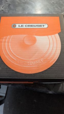 La creuset 3.5 quart dutch oven