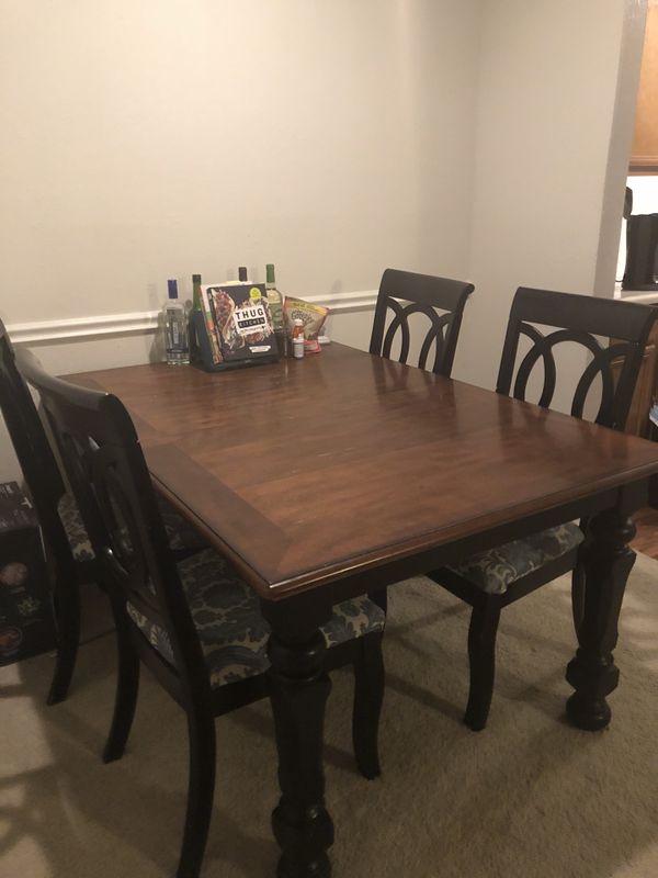5 Piece Dining Room Set Furniture In Dallas Tx Offerup
