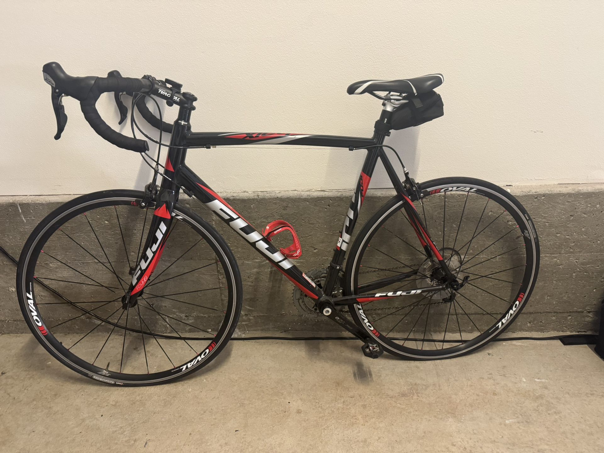 Fuji Roubaix 1.0 Limited Edition Performance Exclusive Road Bike